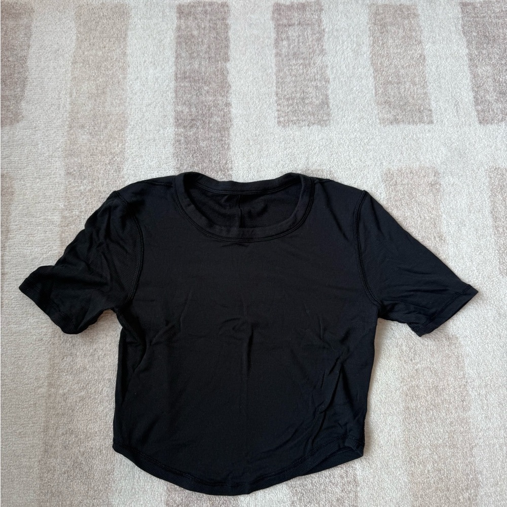 lululemon athletica Black Short Sleeve Crew Tee